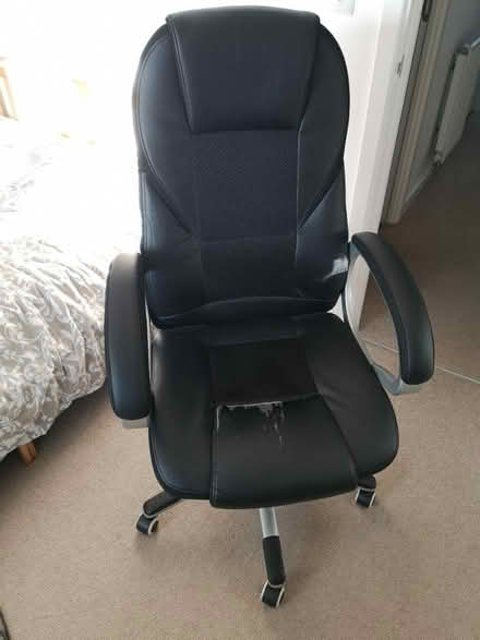 Photo of free Office chair (Bishop's Cleeve) #1