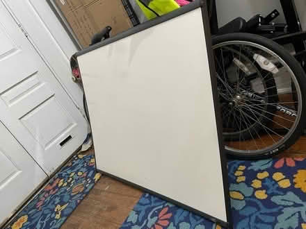 Photo of free whiteboard (Mt Vernon) #1