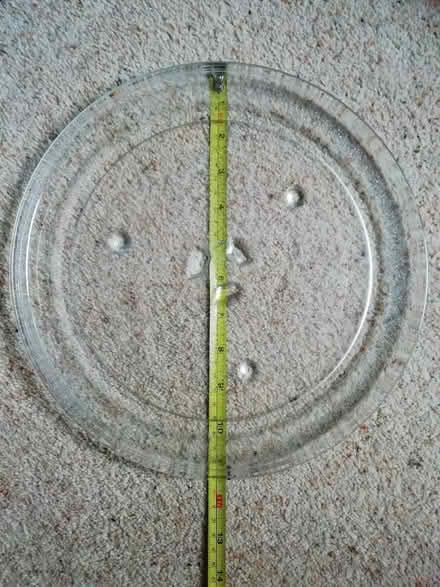 Photo of free Microwave glass tray 29cm (West Haddon NN6) #1