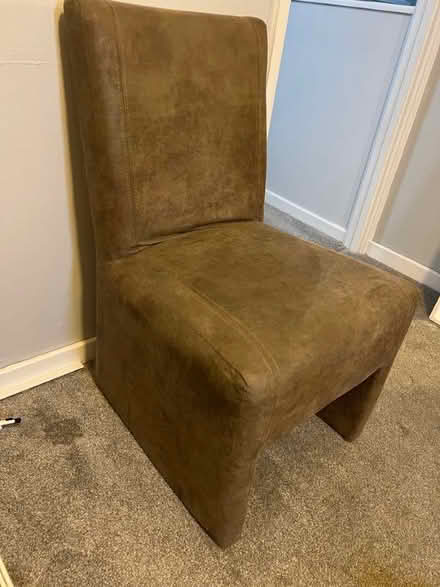 Photo of free Chair for dining room / dressing table (Emerson Valley MK4) #1