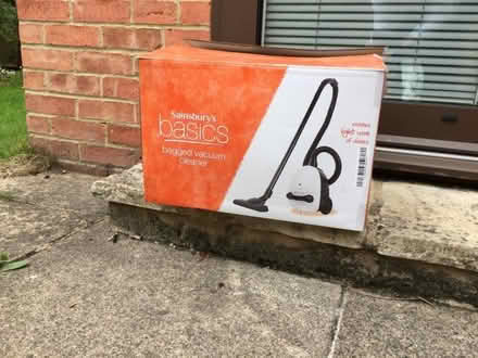 Photo of free Small Vacuum Cleaner (Headington OX3) #1