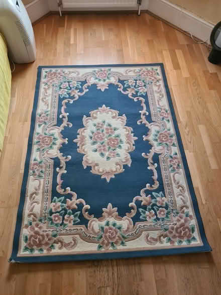 Photo of free Rug (SE17 - Elephant & Castle) #2