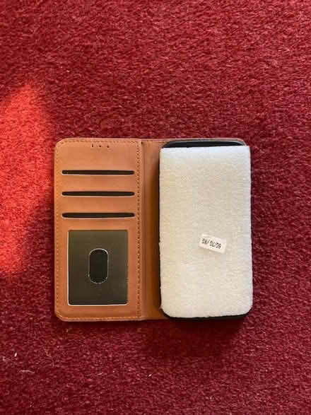 Photo of free New cover for iPhone SE (Boswall EH5) #2
