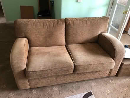 Photo of free 2 seater settee (Shelton SY3) #1