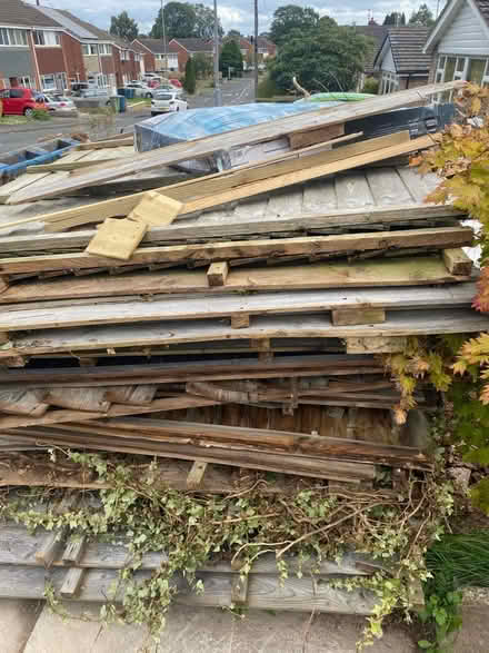 Photo of free Old fence panels (ST17) #2