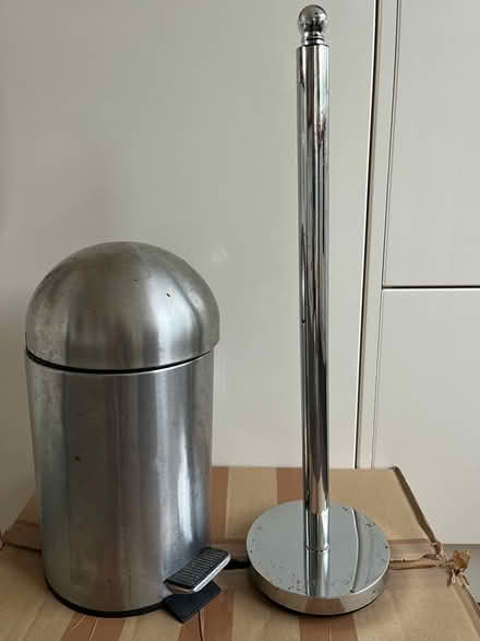 Photo of free Bathroom Bin & Toilet Roll Stand (Weymouth (DT3)) #1