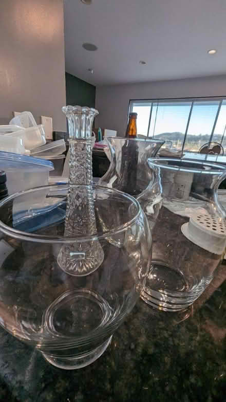 Photo of free 4 vases (Greenbrae - South Eliseo Drive) #2