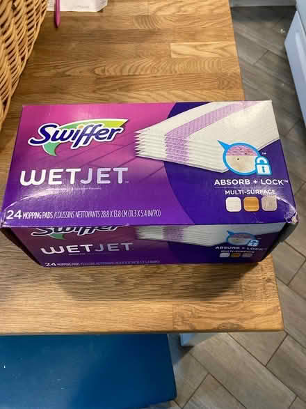 Photo of free Swiffer Pads (Chestnut Hill) #1
