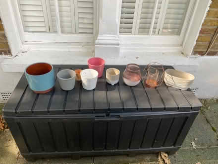 Photo of free Various plant pots (Mortlake SW14) #1