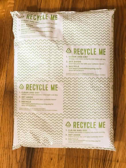Photo of free Box/Insulated Lining & Gel Packs (Belle Mead, NJ) #3
