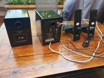 Photo of free TV speakers with wall mounts (Battle RG30) #1