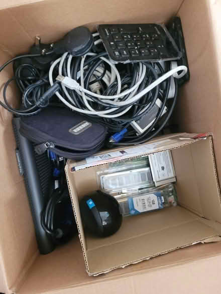 Photo of free box of computer cabls, old memory and wifi modem/routers (NW9) #1