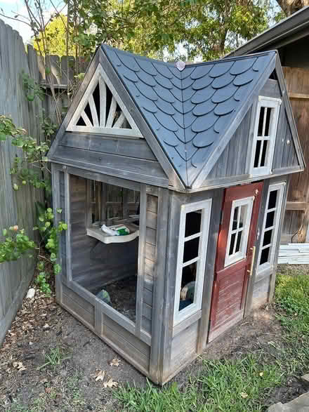 Photo of free Outside playhouse (Quail Valley) #3