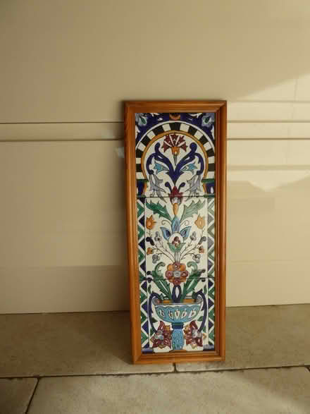 Photo of free tile 'picture' (Summertown OX2) #2