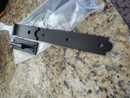 Photo of free 2 gate hinges (Summertown OX2) #1