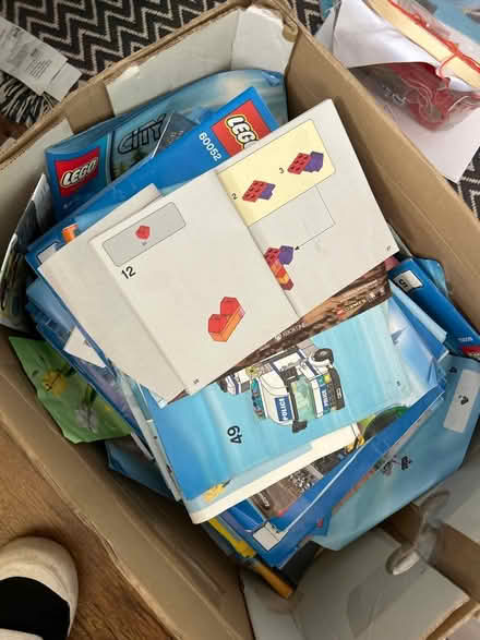 Photo of free Lego instruction booklets (Ketley TF1) #1