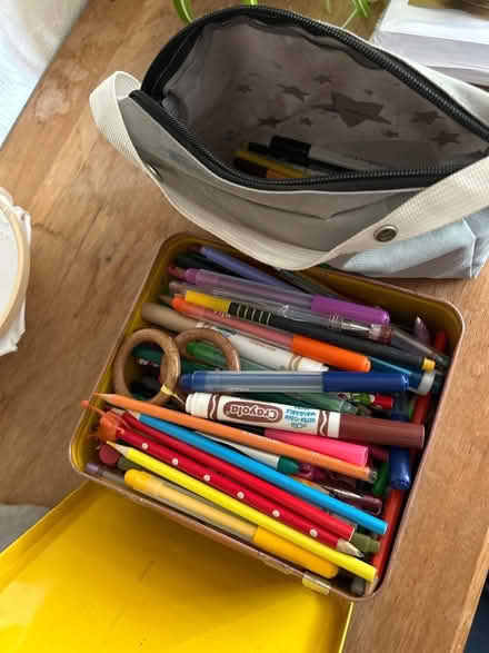 Photo of free Pens & pencils (Ketley TF1) #1