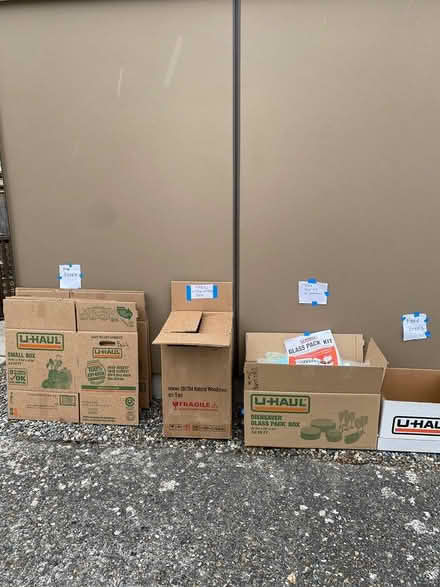Photo of free cardboard boxes, collapsed (Sunset Hill) #1