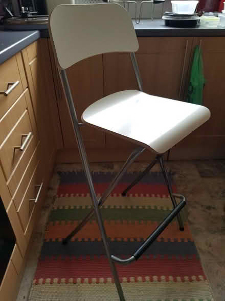 Photo of free ikea bar stall (St.Albans AL1) #2