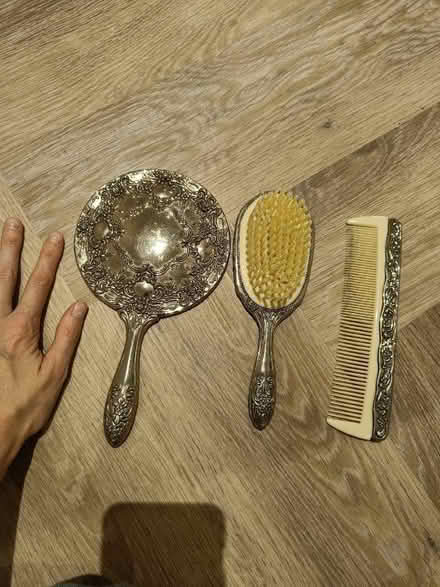 Photo of free Brush, comb and mirror set (Hove BN3) #1