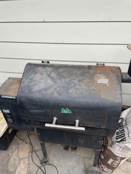 Photo of free Green mountain grill smoker (Cotati) #1