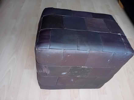 Photo of free leather cube footrest (Hatfield Peverel CM3) #1