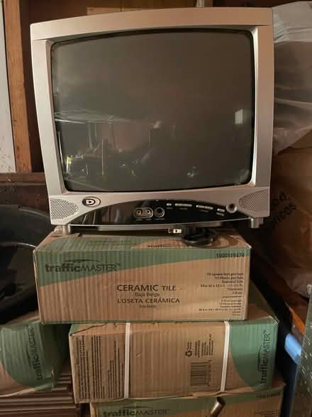 Photo of free Color tv (Ypsilanti Township) #2
