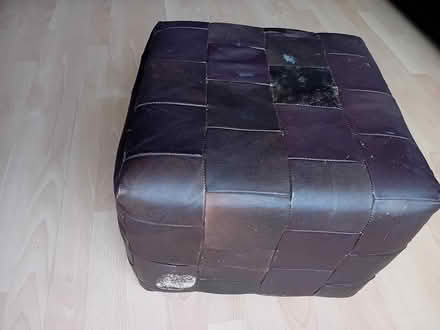 Photo of free leather cube footrest (Hatfield Peverel CM3) #3