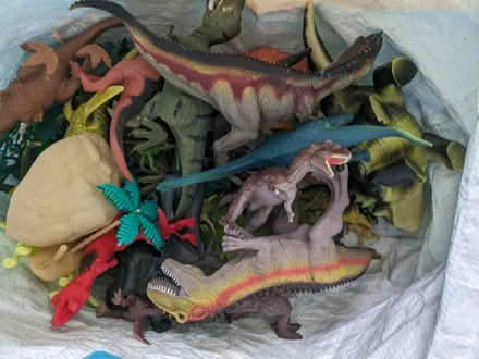 Photo of free Selection of toys (CV7) #2