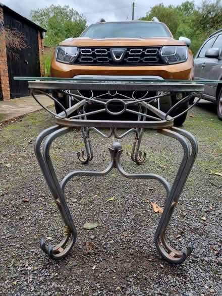 Photo of free Glass top table (gloucester GL19) #3