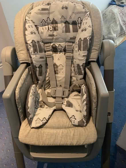 Photo of free Baby High Chair (High St Ken W8) #4