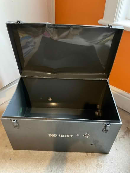 Photo of free Grey metal chest (Oakwood LS8) #1