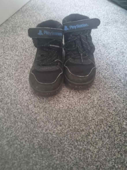 Photo of free Play station trainers (Milton PO4) #1
