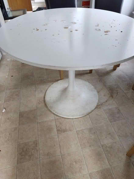 Photo of free IKEA white round table (Coventry CV4 area) #2