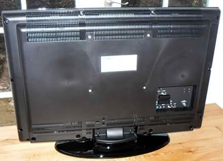 Photo of free TV (not working) (N4 Manor House) #2
