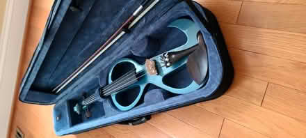 Photo of free Beginners electronic violin (Burtonsville) #1