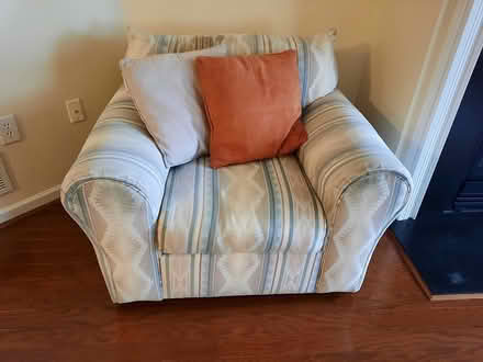 Photo of free 2 love seats/ chair with ottoman (Easton/Palmer Township) #2