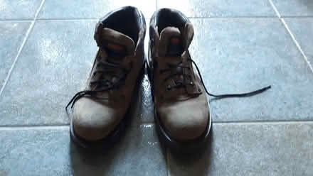 Photo of free Women's steel Toe work boots size 7 (Kanata (Katimavik)) #2