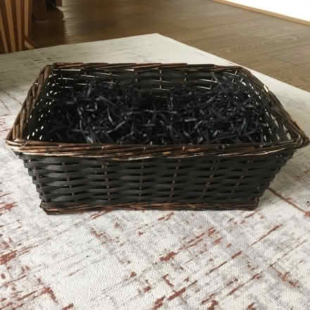 Photo of free Hamper Basket, ideal for gift of food or toiletries (West Bridgford NG2) #4
