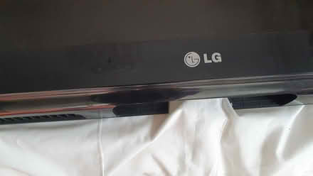 Photo of free LG 36 inch. TV not smart TV (Dublin 8) #3