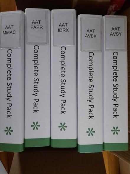 Photo of free AAT level 3 2016 study materials (Kingsway) #2