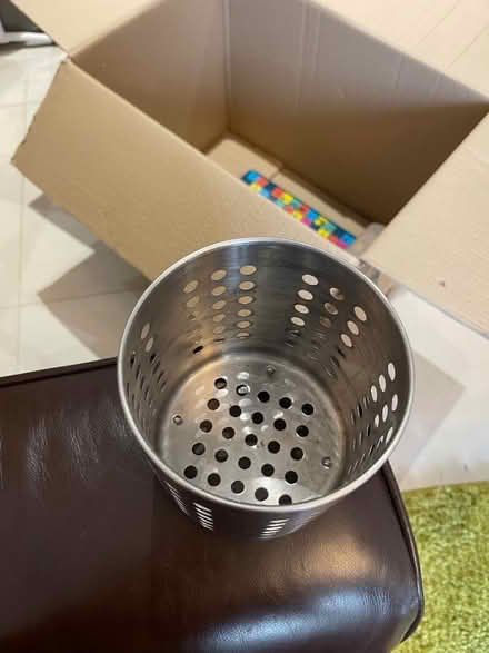 Photo of free Utensil holder (Norbiton KT2) #2
