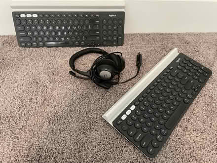 Photo of free 2 keyboards, 1 headset (Powder Springs & Bellemeade) #1