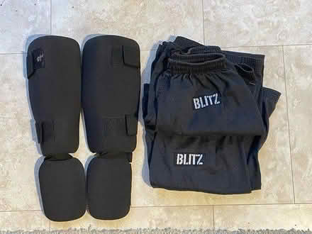 Photo of free Kickboxing trousers and pads (Wokingham RG40) #1