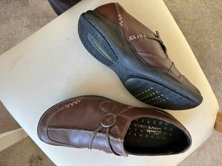 Photo of free Clarks size 7 excellent women shoes (Sausalito) #1