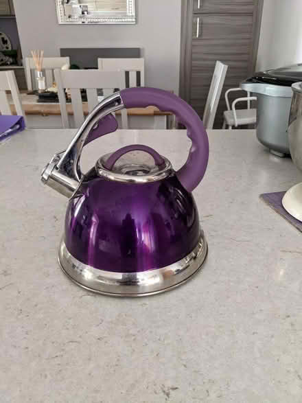 Photo of free kettle (Kendal LA9) #1