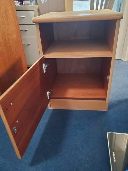 Photo of free Bedside cabinet in wood (Norham Manor OX2) #1