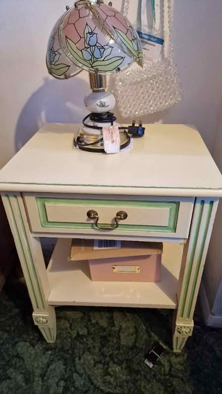 Photo of free Table (Luton, Park Town) #2