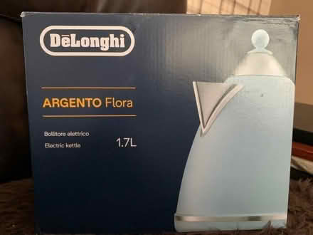Photo of free De Longhi Blue Kettle (Glenrothes KY7) #4