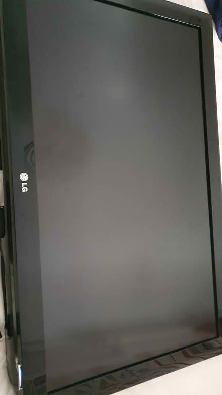 Photo of free LG 36 inch. TV not smart TV (Dublin 8) #2